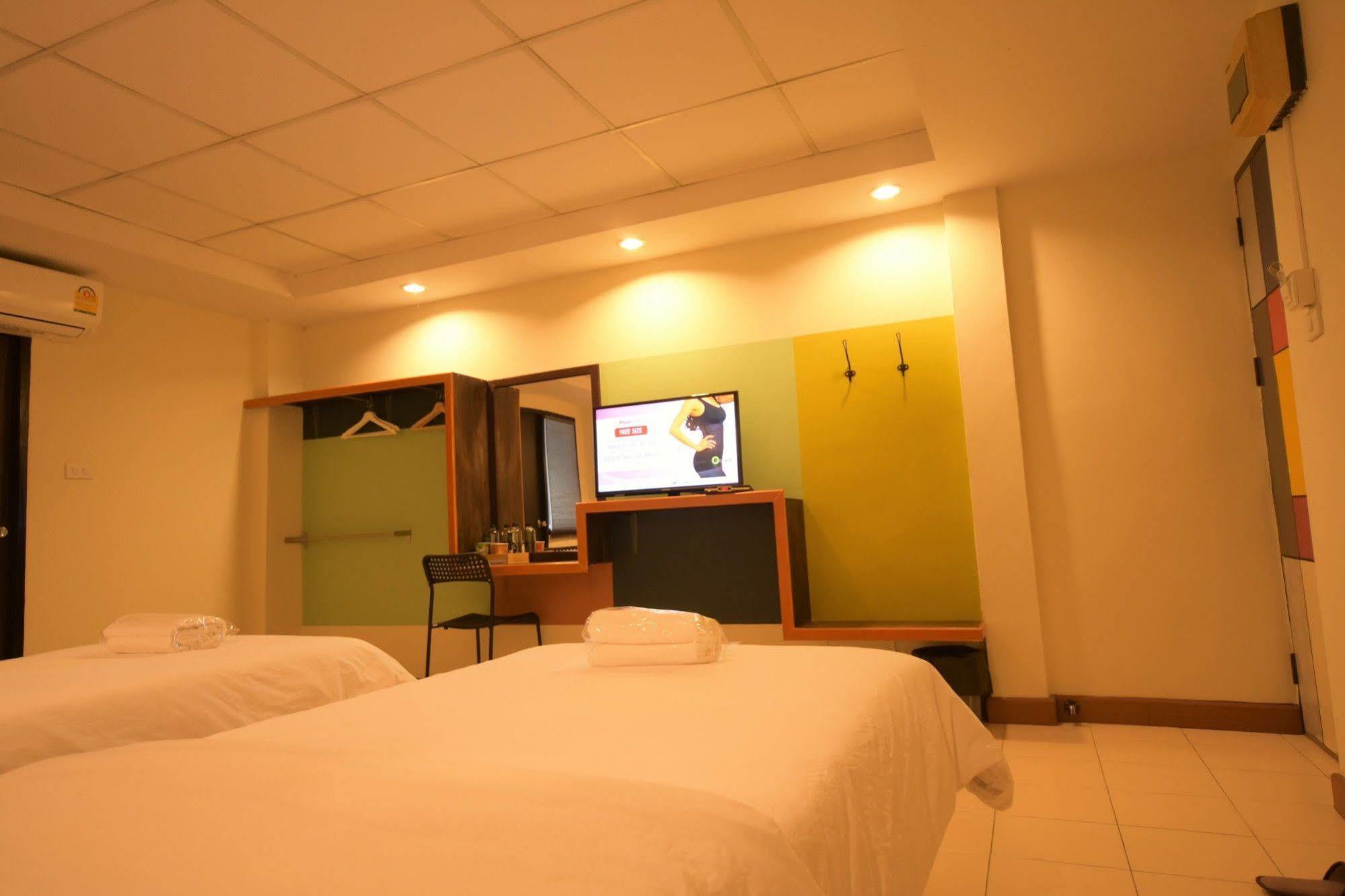 נונטאבורי Room At Prachachuen מראה חיצוני תמונה